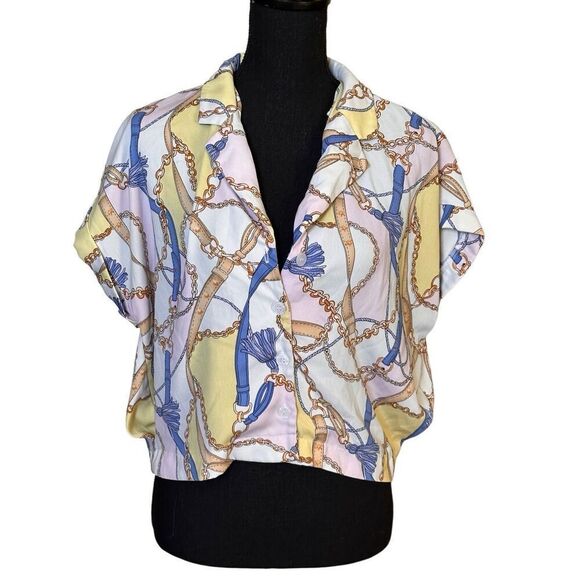 Forever 21 Contemporary Woman’s Chain and Ribbon Printed Short Sleeved Cropped B - Picture 1 of 7